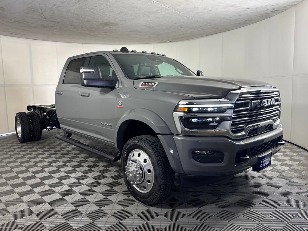 New 2027 RAM 5500 Tradesman AWD/4WD image 4