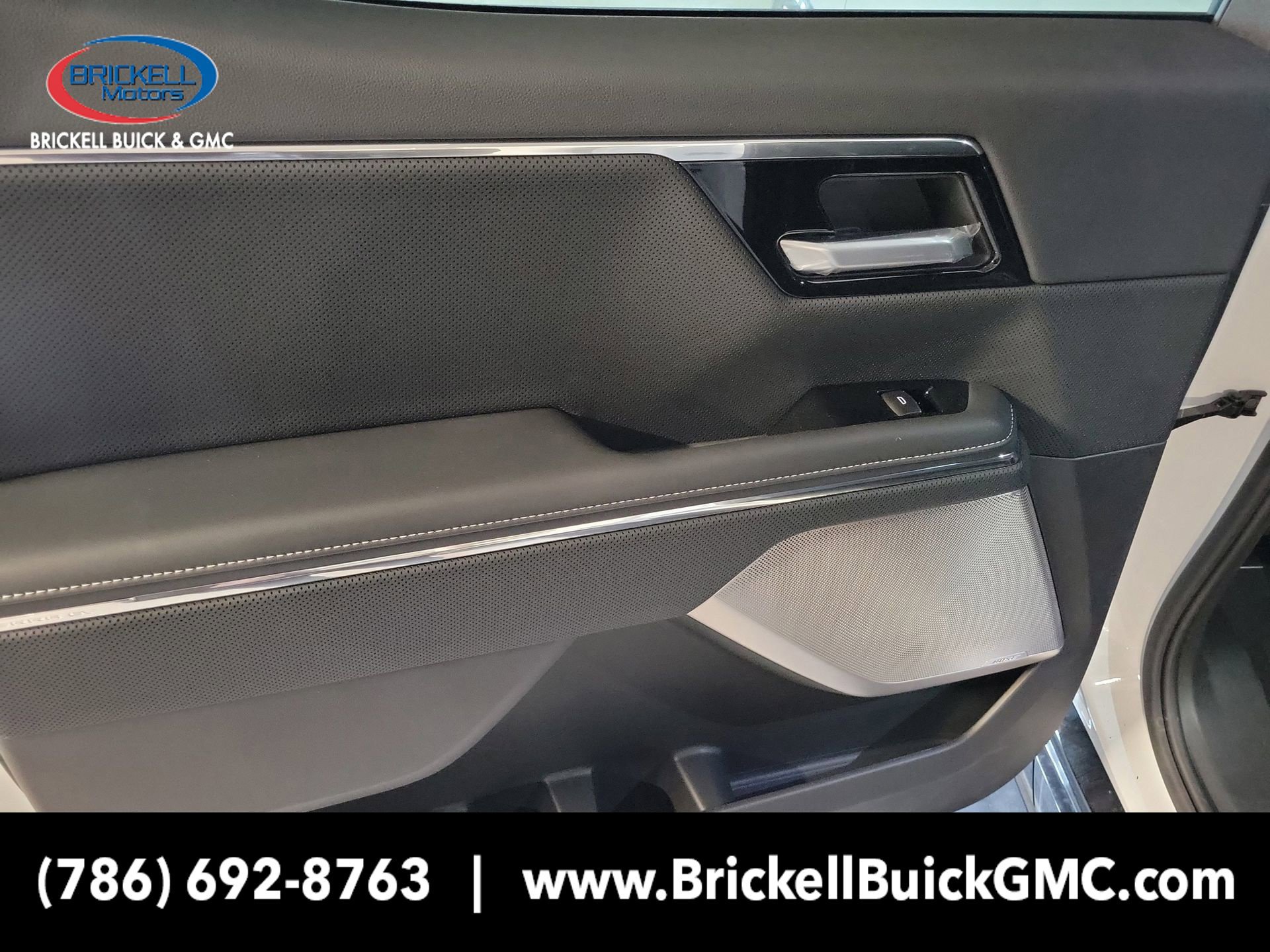 New 2025 GMC Sierra EV Denali AWD/4WD image 13