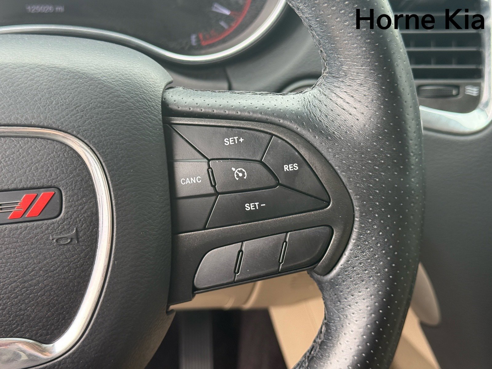 Used 2018 Dodge Durango SXT w/ Quick Order Package 2BB image 13