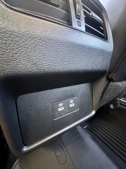 Certified 2025 Nissan Rogue SV w/ Rock Creek Premium Package image 33