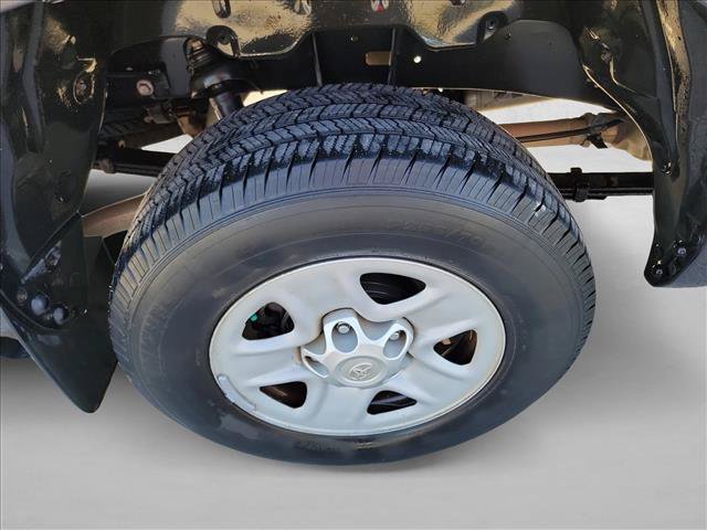 Used 2017 Toyota Tundra SR5 RWD image 11