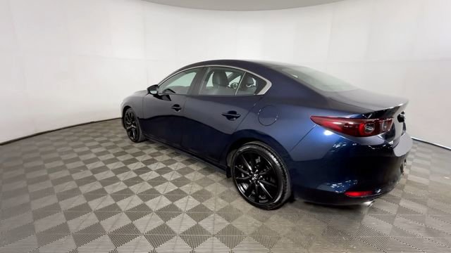 Used 2024 MAZDA MAZDA3 s FWD image 9