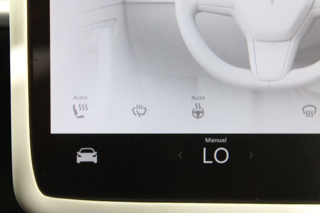 Used 2024 Tesla Model Y Long Range image 24