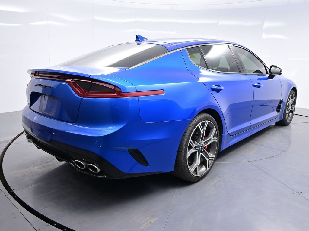 Used 2018 Kia Stinger GT2 image 3