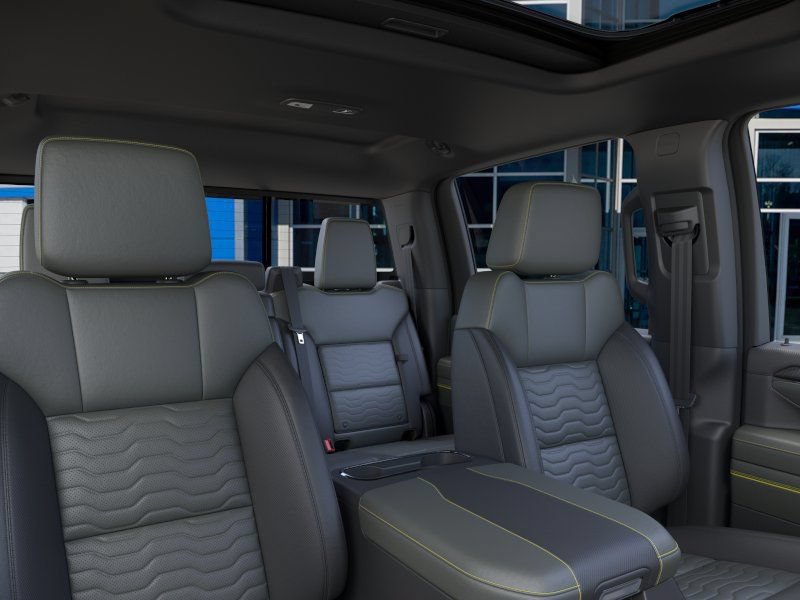 New 2026 Chevrolet Silverado 2500 ZR2 w/ LPO, Dark Essentials Package AWD/4WD image 26