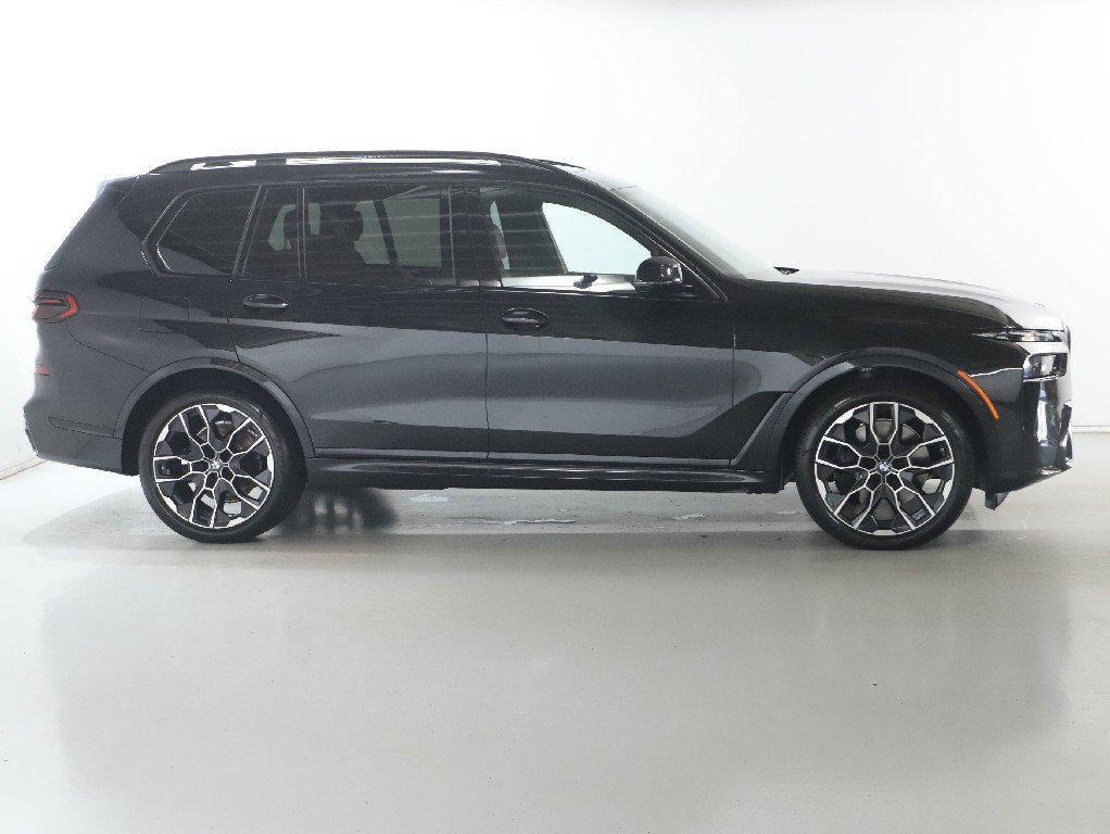 Used 2026 BMW X7 xDrive40i AWD/4WD image 13