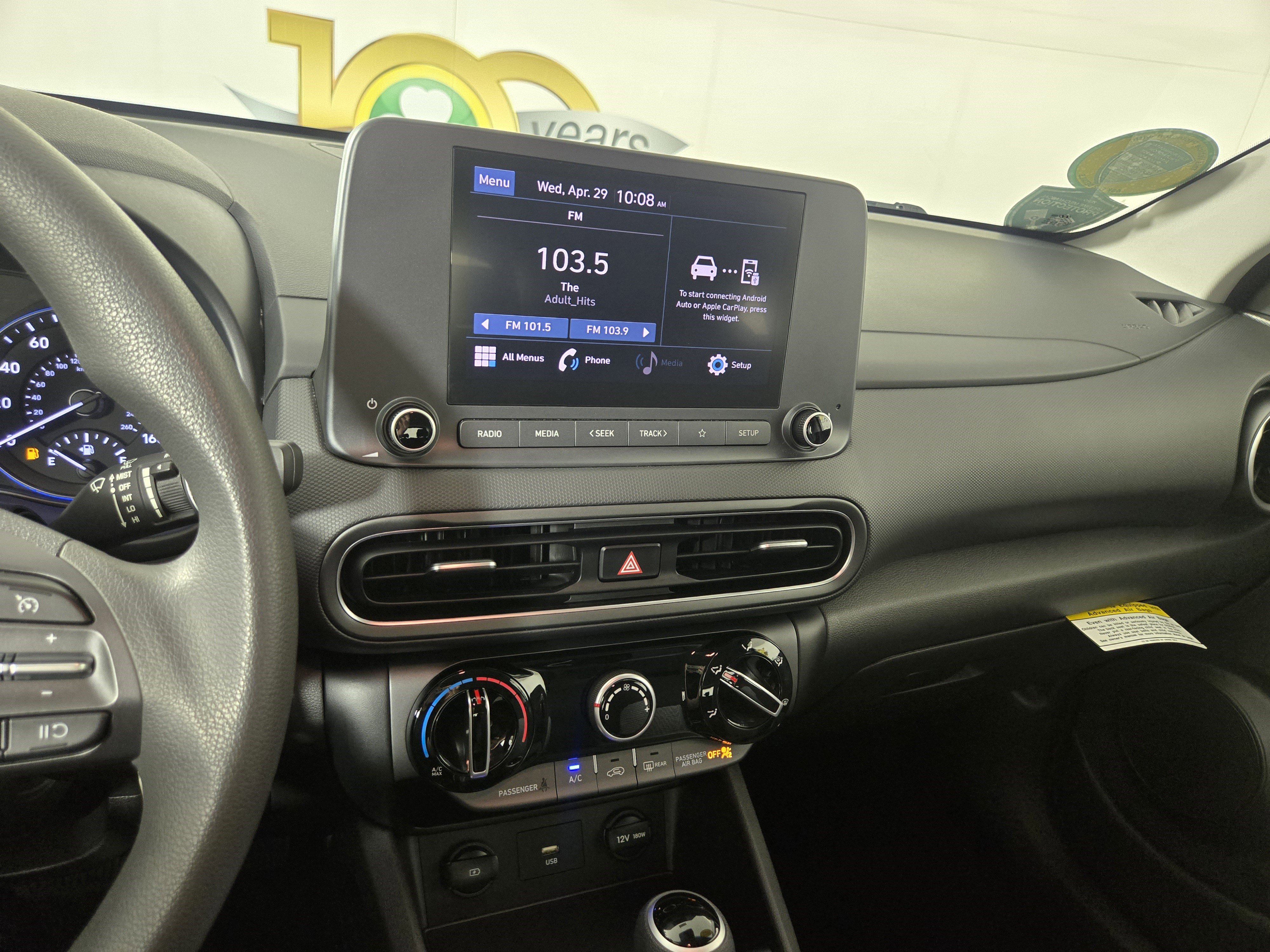 Used 2022 Hyundai Kona SE w/ Winter Weather Package AWD/4WD image 20