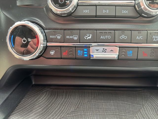 Used 2025 Ford F450 Platinum AWD/4WD image 40
