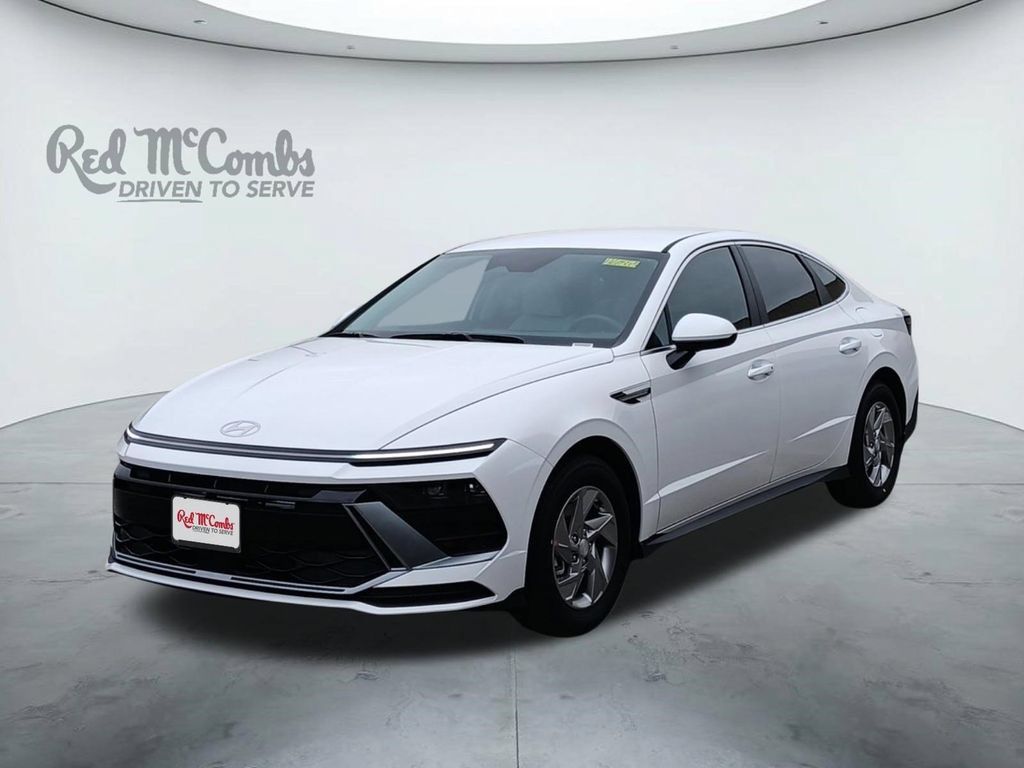New 2026 Hyundai Sonata SE FWD image 1