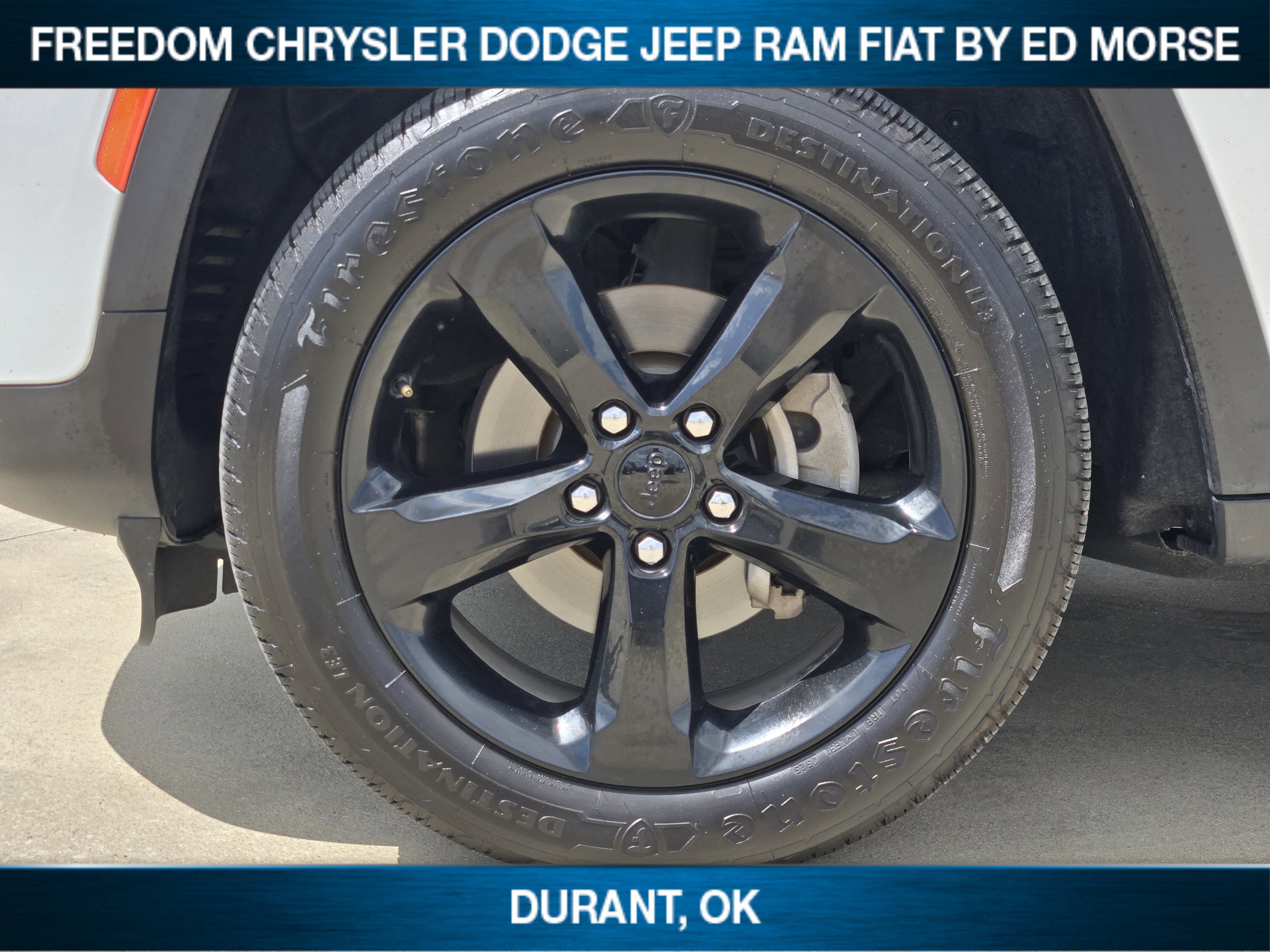 Used 2023 Jeep Grand Cherokee Altitude image 7