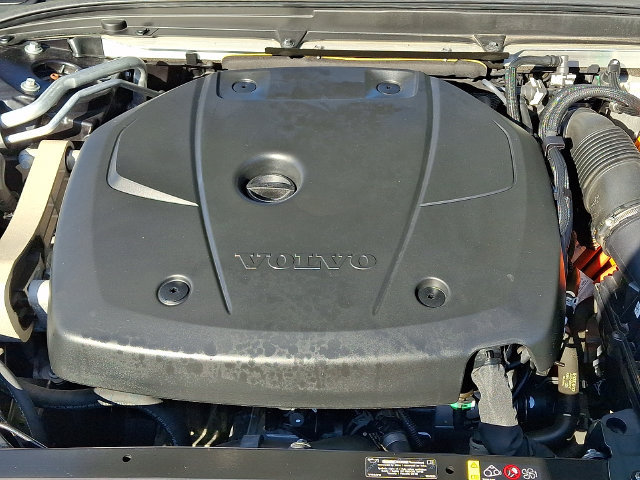 Used 2024 Volvo S60 T8 Plus AWD/4WD image 31