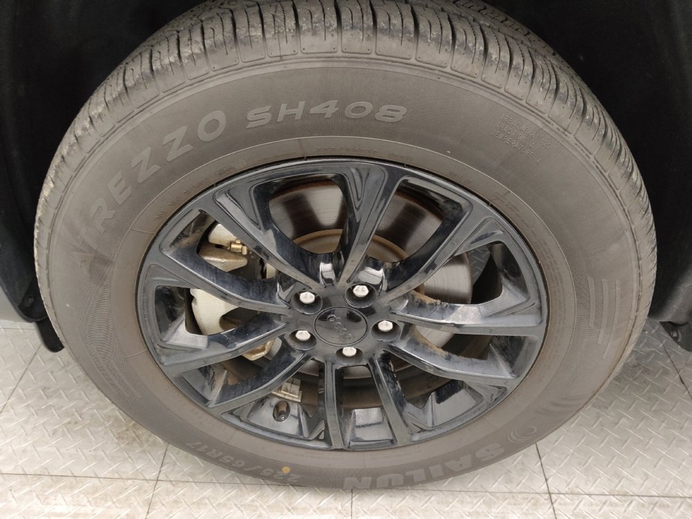 Used 2023 Jeep Cherokee Altitude Lux image 31