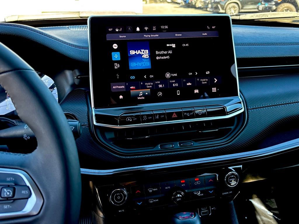 Used 2025 Jeep Compass Latitude w/ Convenience Group image 21