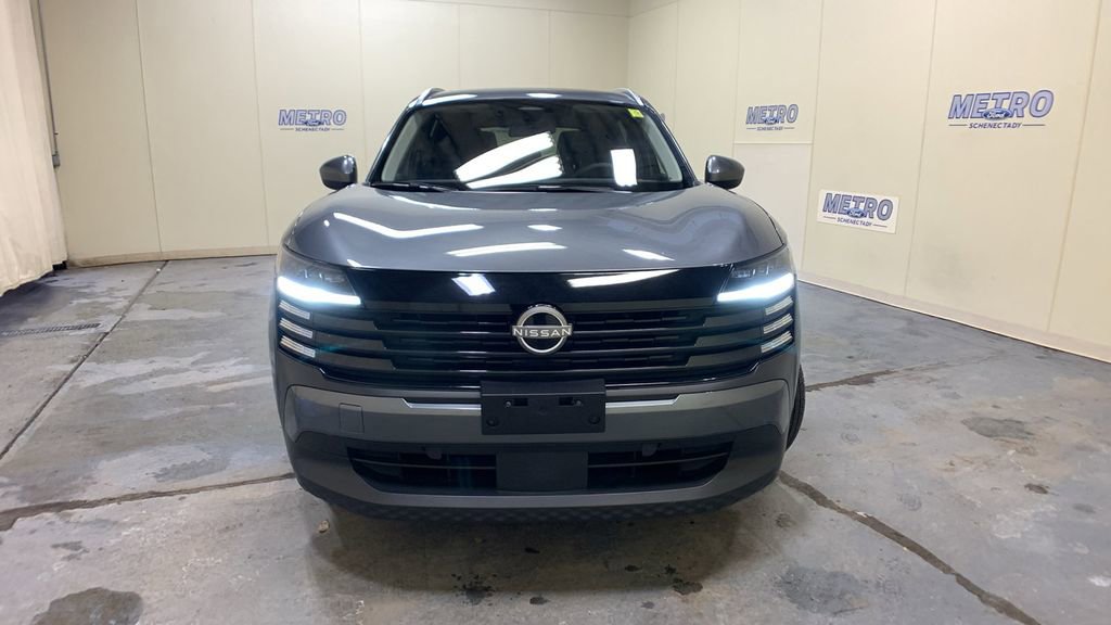 Used 2025 Nissan Kicks SV w/ SV Premium Package image 39