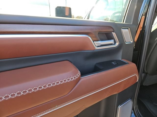 New 2026 GMC Sierra 3500 Denali Ultimate AWD/4WD image 19