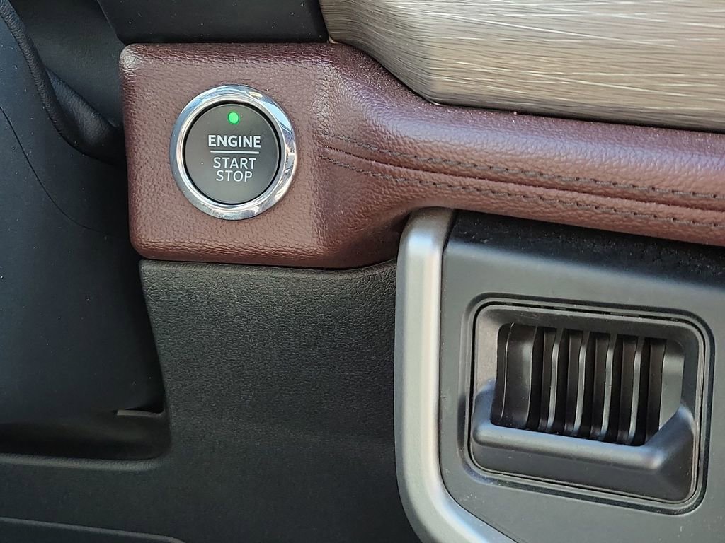 Used 2024 Ford Expedition Max Limited image 17