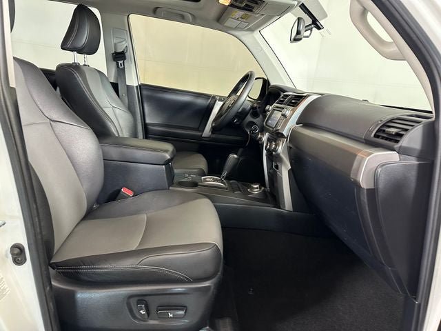 Used 2019 Toyota 4Runner SR5 Premium AWD/4WD image 28