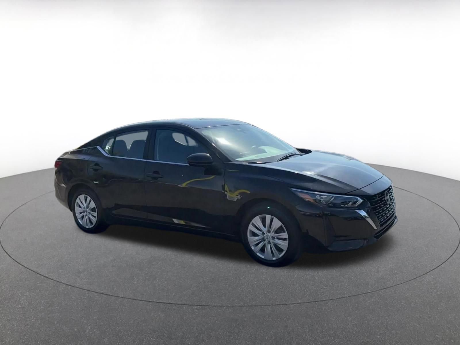 Used 2025 Nissan Sentra S video 2