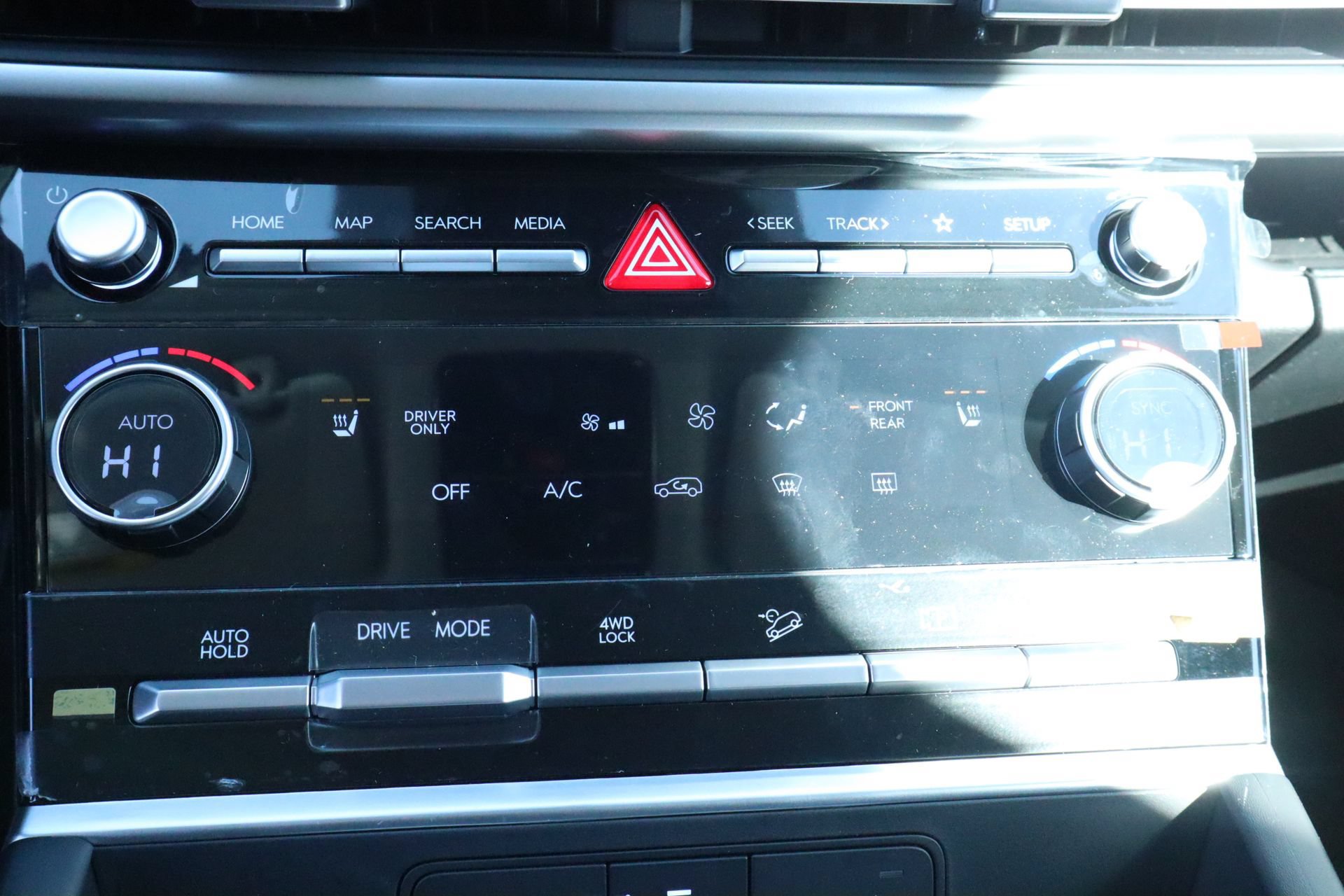 New 2026 Hyundai Santa Fe SEL AWD/4WD image 14