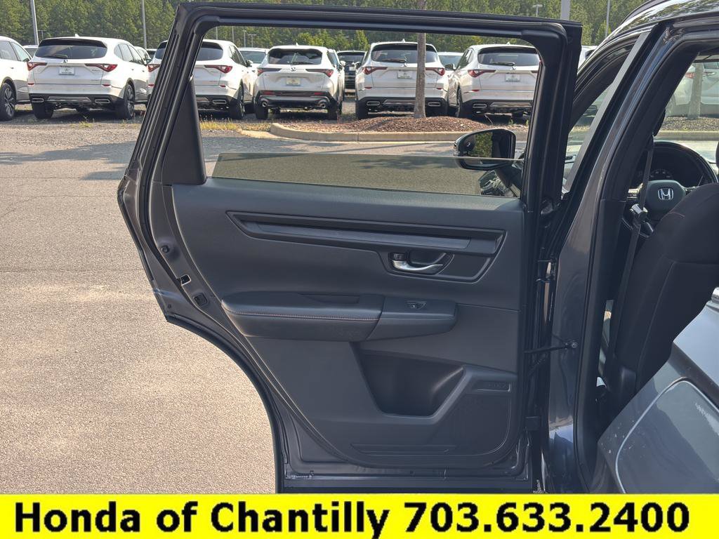 Used 2025 Honda CR-V Sport image 24