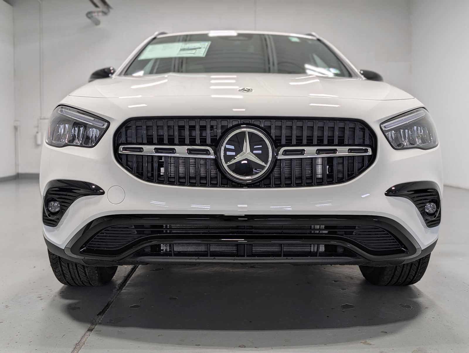 New 2026 Mercedes-Benz GLA 250 4MATIC image 2