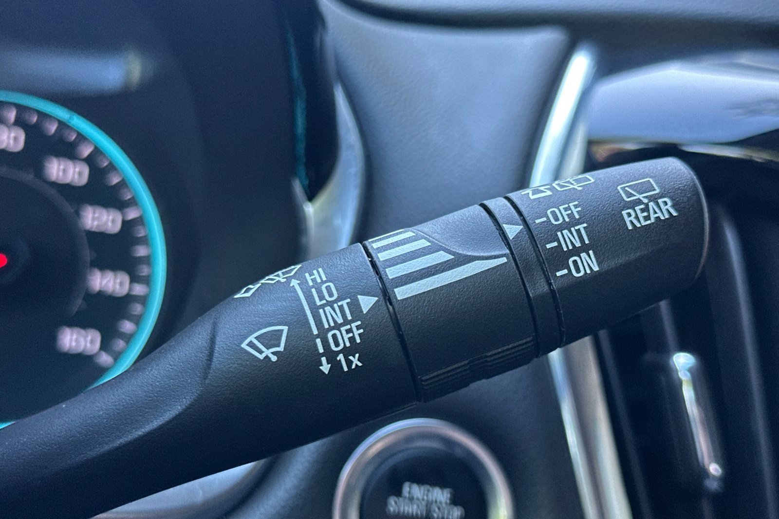 Used 2020 Chevrolet Traverse Premier w/ Redline Edition image 33