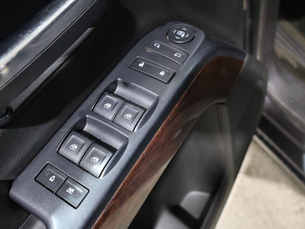 Used 2014 GMC Sierra 1500 SLE image 13