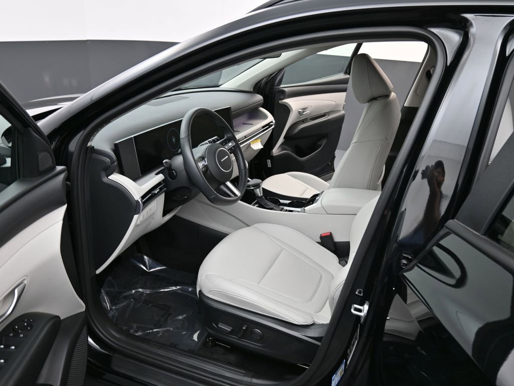 Used 2025 Hyundai Tucson SEL image 12