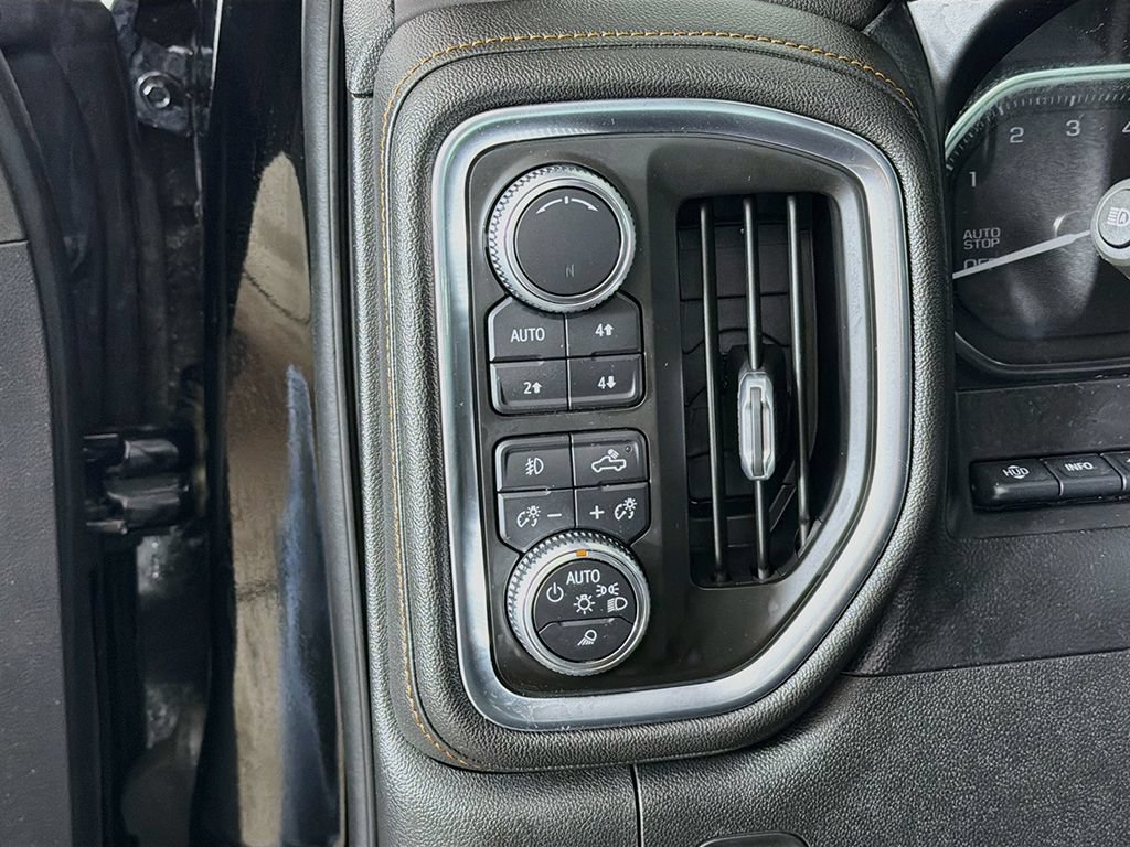 Used 2019 GMC Sierra 1500 AT4 w/ AT4 Premium Package AWD/4WD image 35