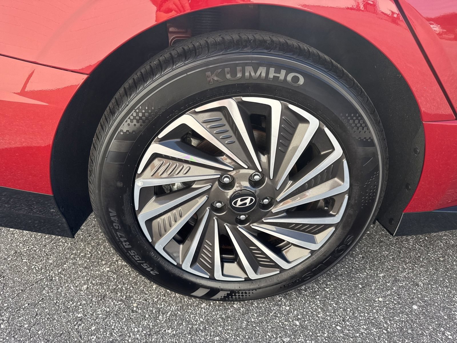 Used 2025 Hyundai Sonata Limited FWD image 10