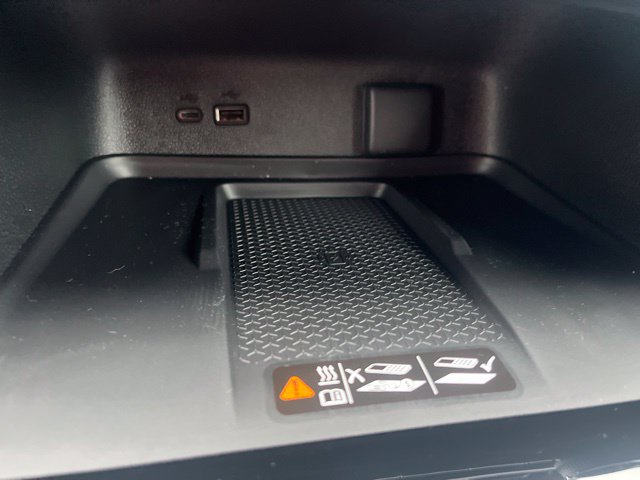 New 2027 Chevrolet Traverse LT FWD image 30