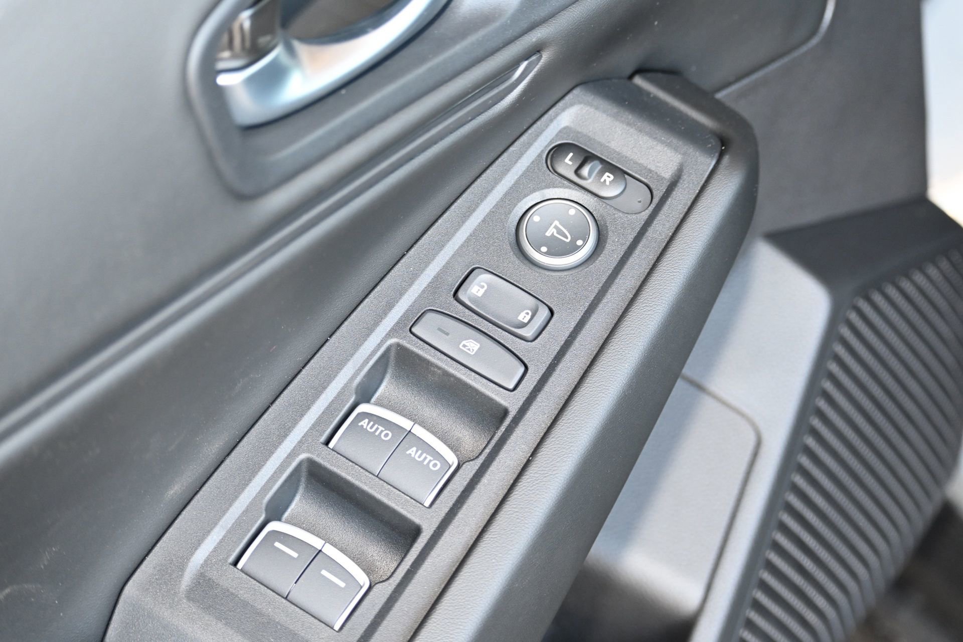 New 2026 Honda Accord SE image 16