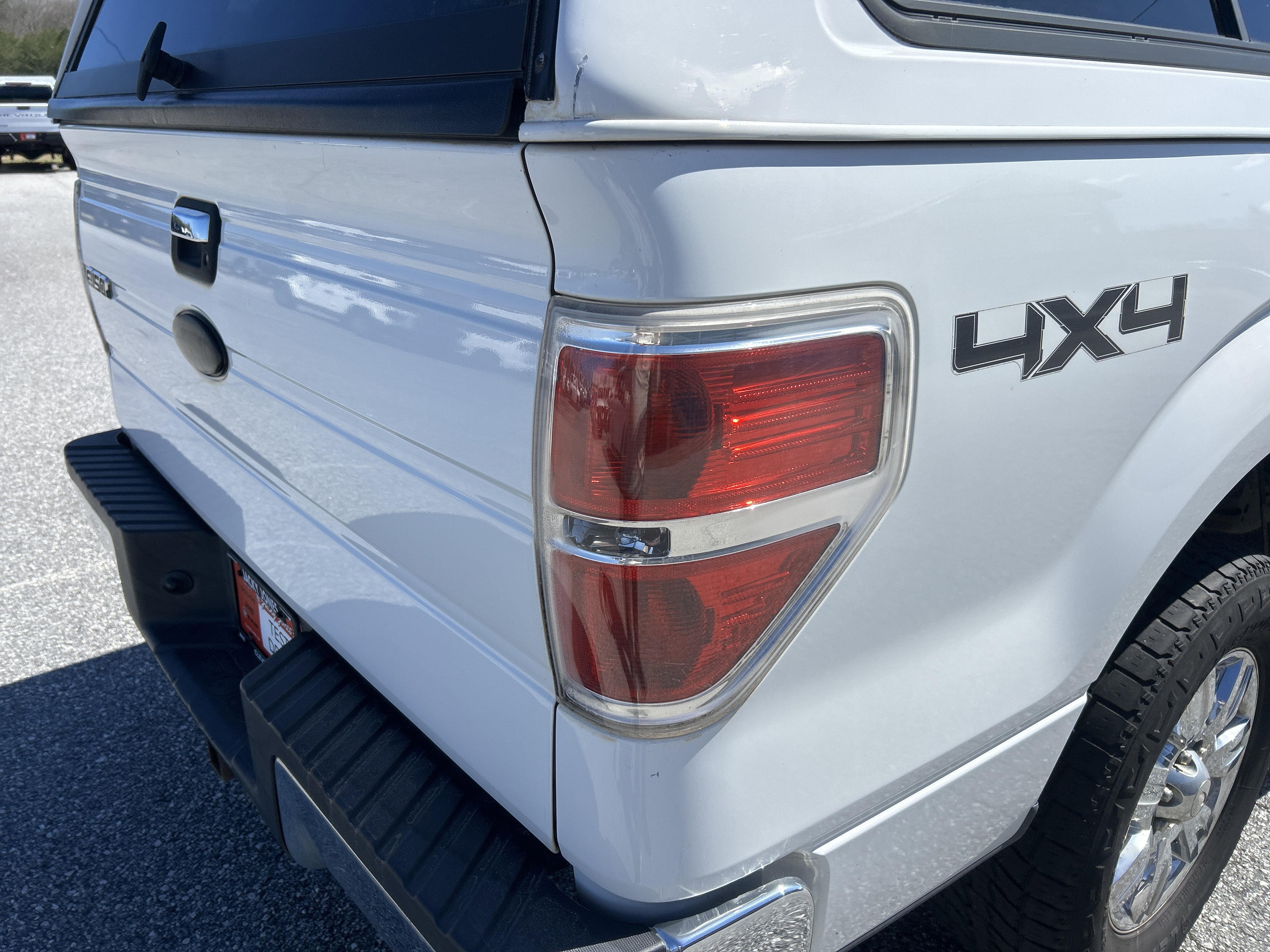 Used 2011 Ford F150 XLT w/ XLT Chrome Pkg image 14