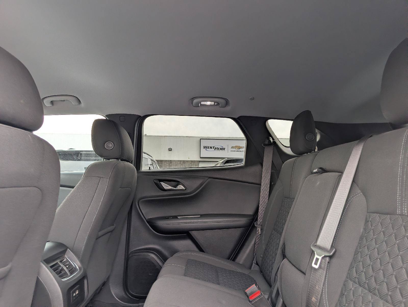Used 2021 Chevrolet Blazer LT AWD/4WD image 9