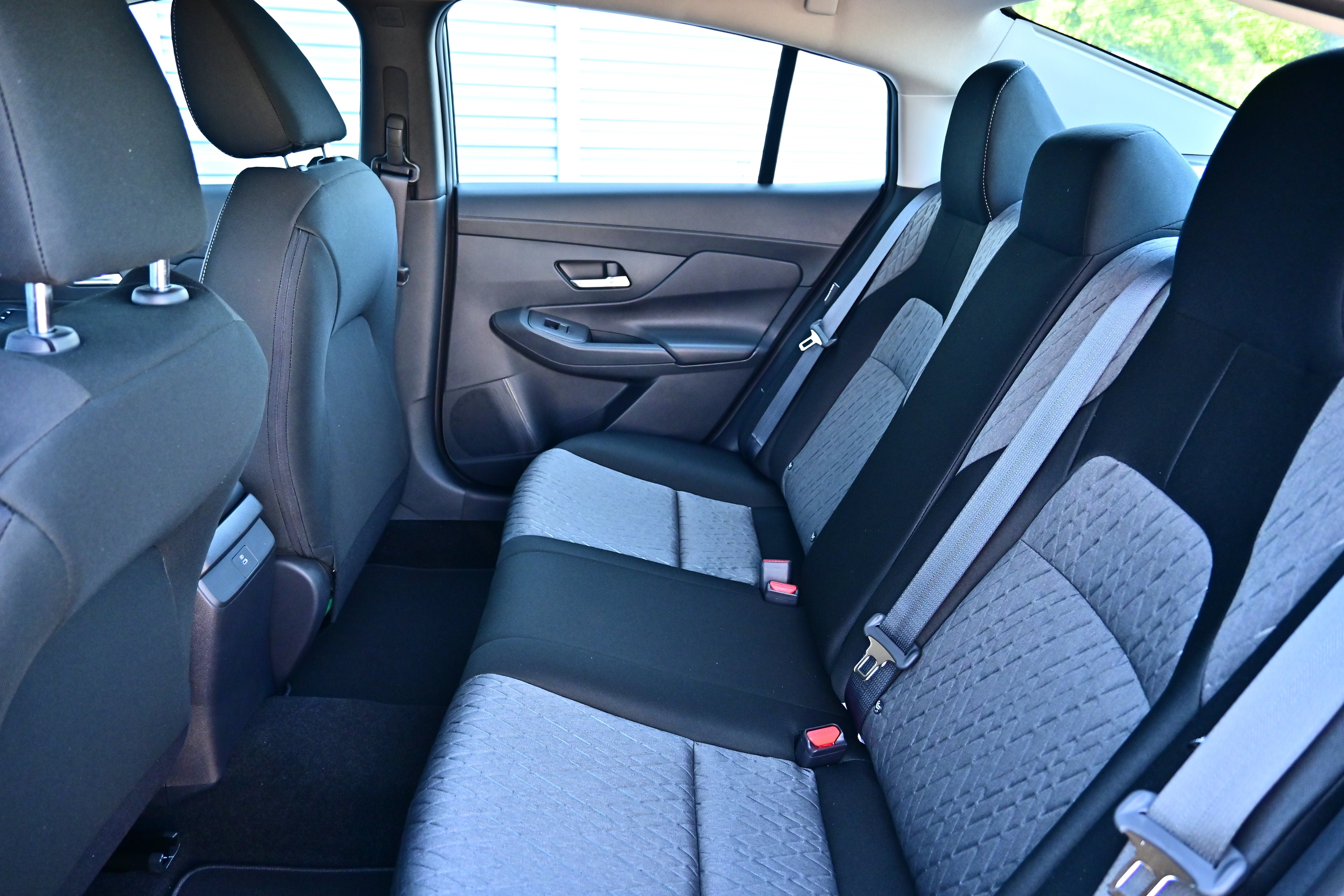 New 2026 Nissan Sentra SV FWD image 11