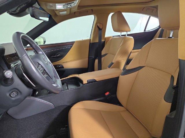 Used 2025 Lexus ES 350 w/ Accessory Package (Z1) FWD image 15