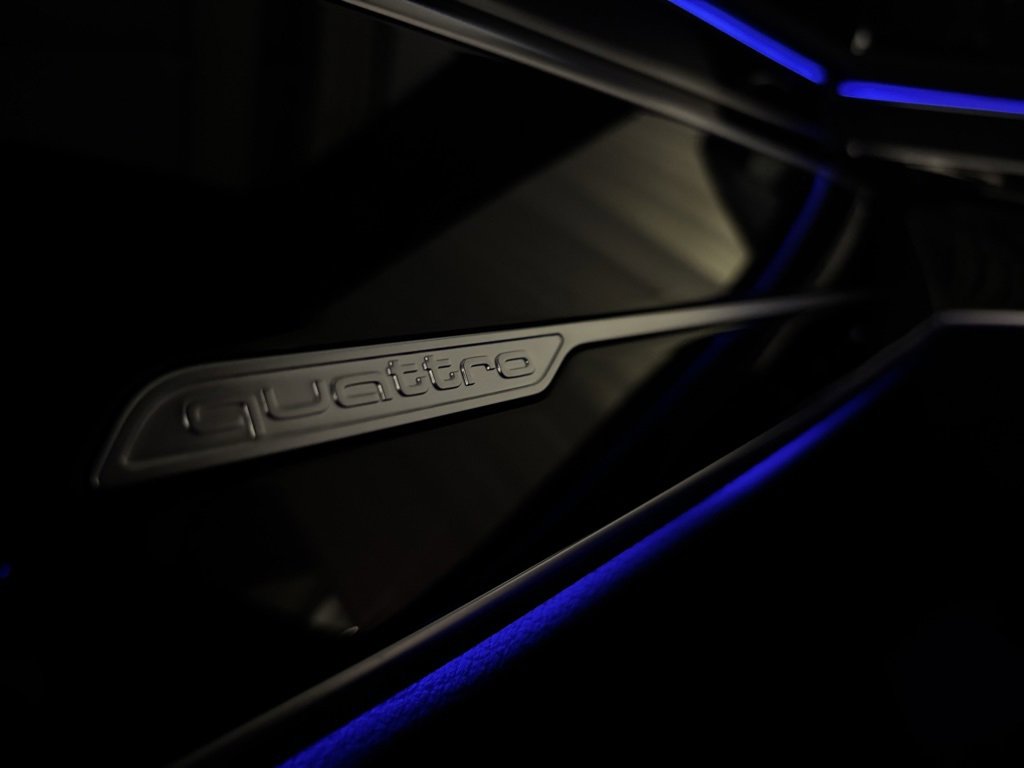 New 2025 Audi A8 L 3.0T image 33