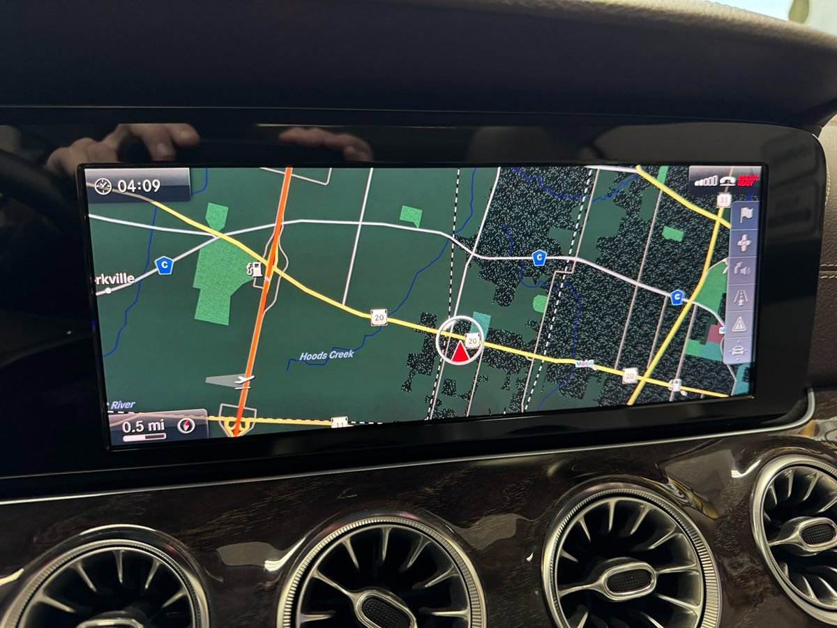 Used 2018 Mercedes-Benz E 400 4MATIC Coupe image 26