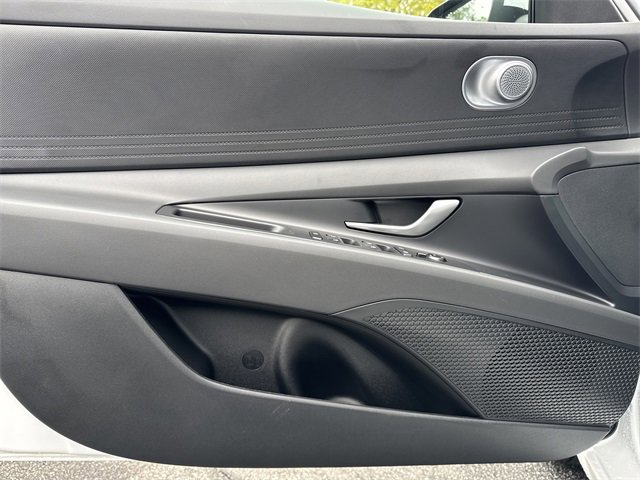 New 2026 Hyundai Elantra Blue image 10