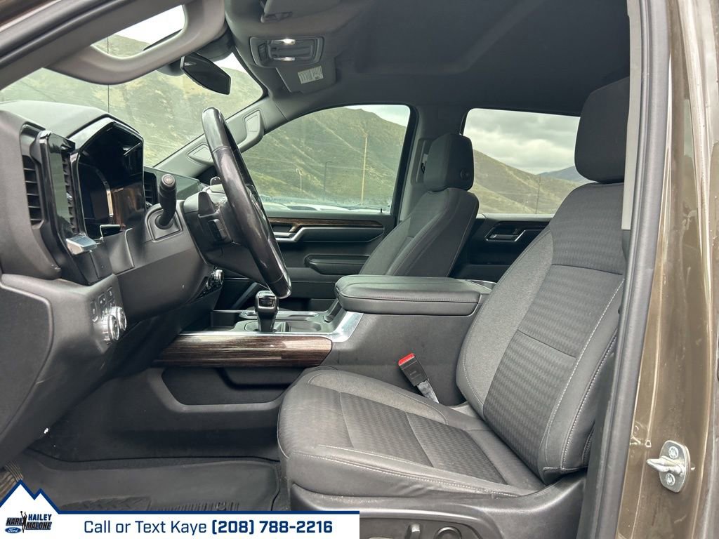 Used 2023 GMC Sierra 1500 Elevation w/ X31 Off-Road Package image 18