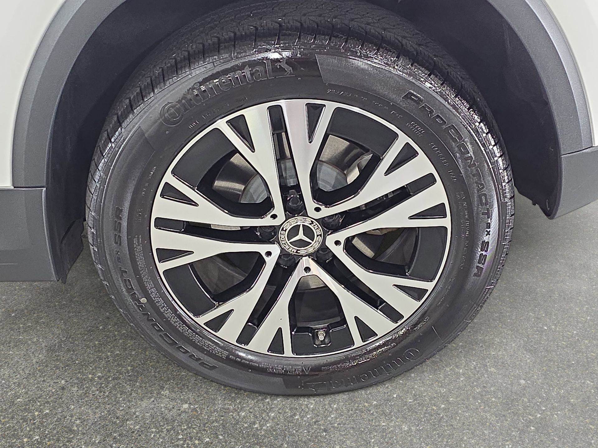 Certified 2025 Mercedes-Benz GLA 250 image 31