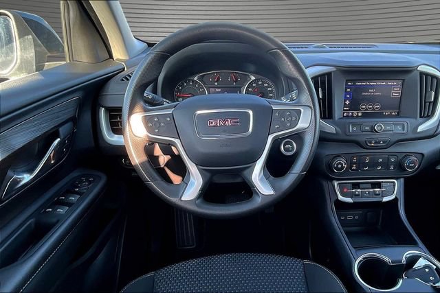 Used 2023 GMC Terrain SLE w/ Elevation Edition AWD/4WD image 8