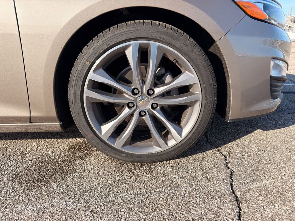 Used 2024 Chevrolet Malibu LT image 22