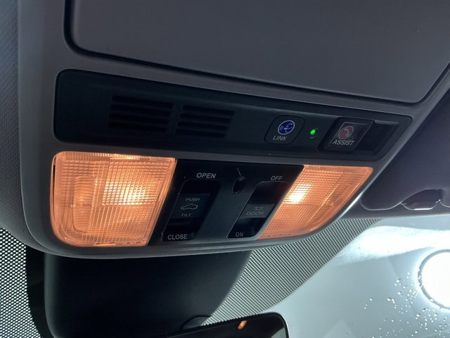 Used 2023 Honda Odyssey Touring image 34