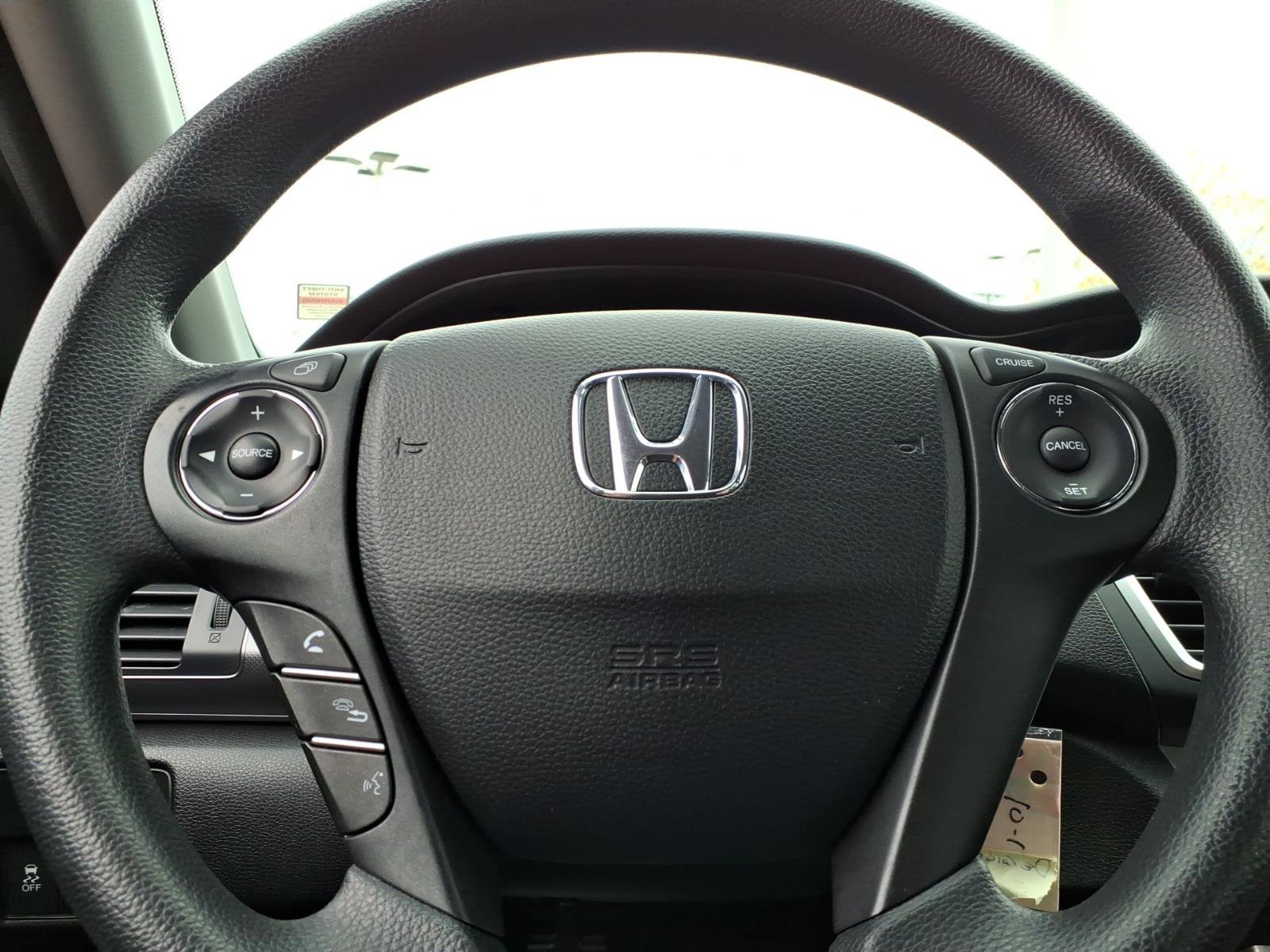 Used 2015 Honda Accord LX image 26