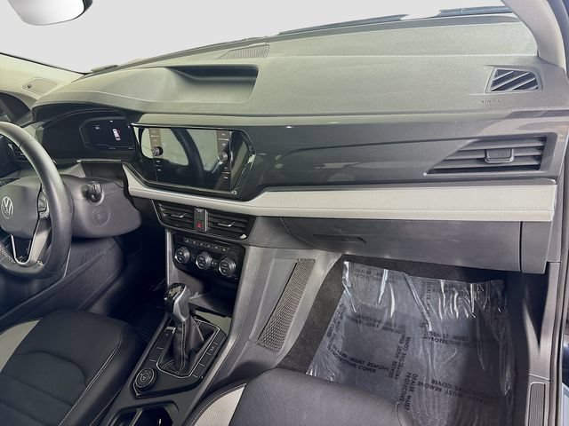 Certified 2023 Volkswagen Taos SEL AWD/4WD image 33
