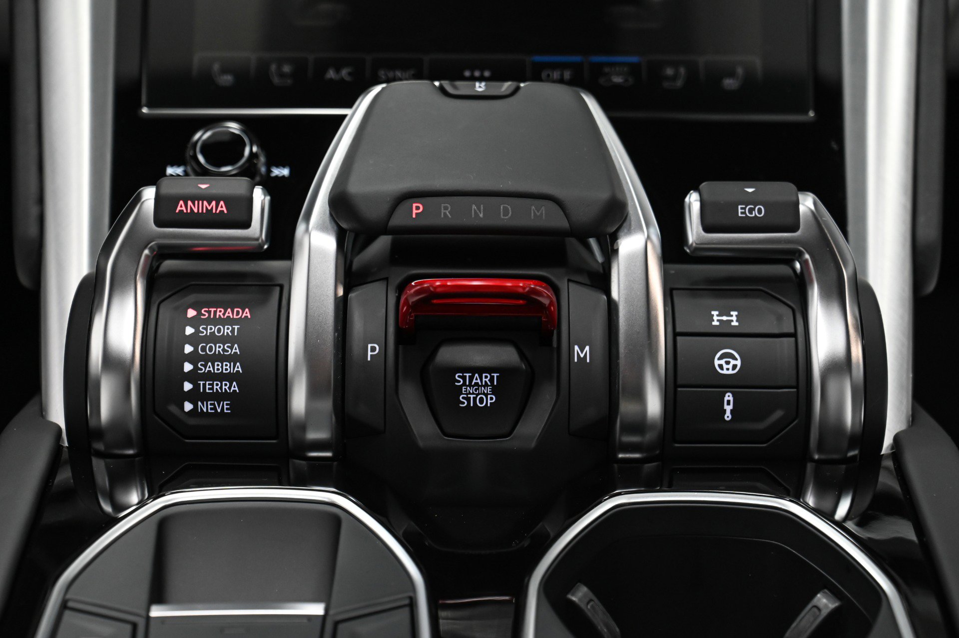 Used 2020 Lamborghini Urus image 29