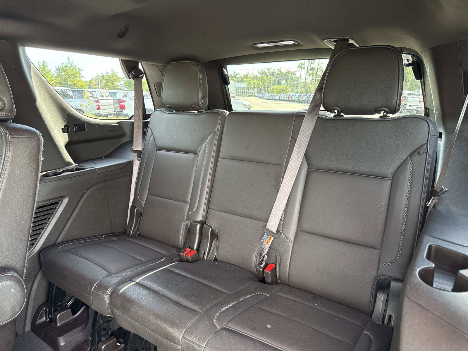 Used 2023 GMC Yukon Denali RWD image 12