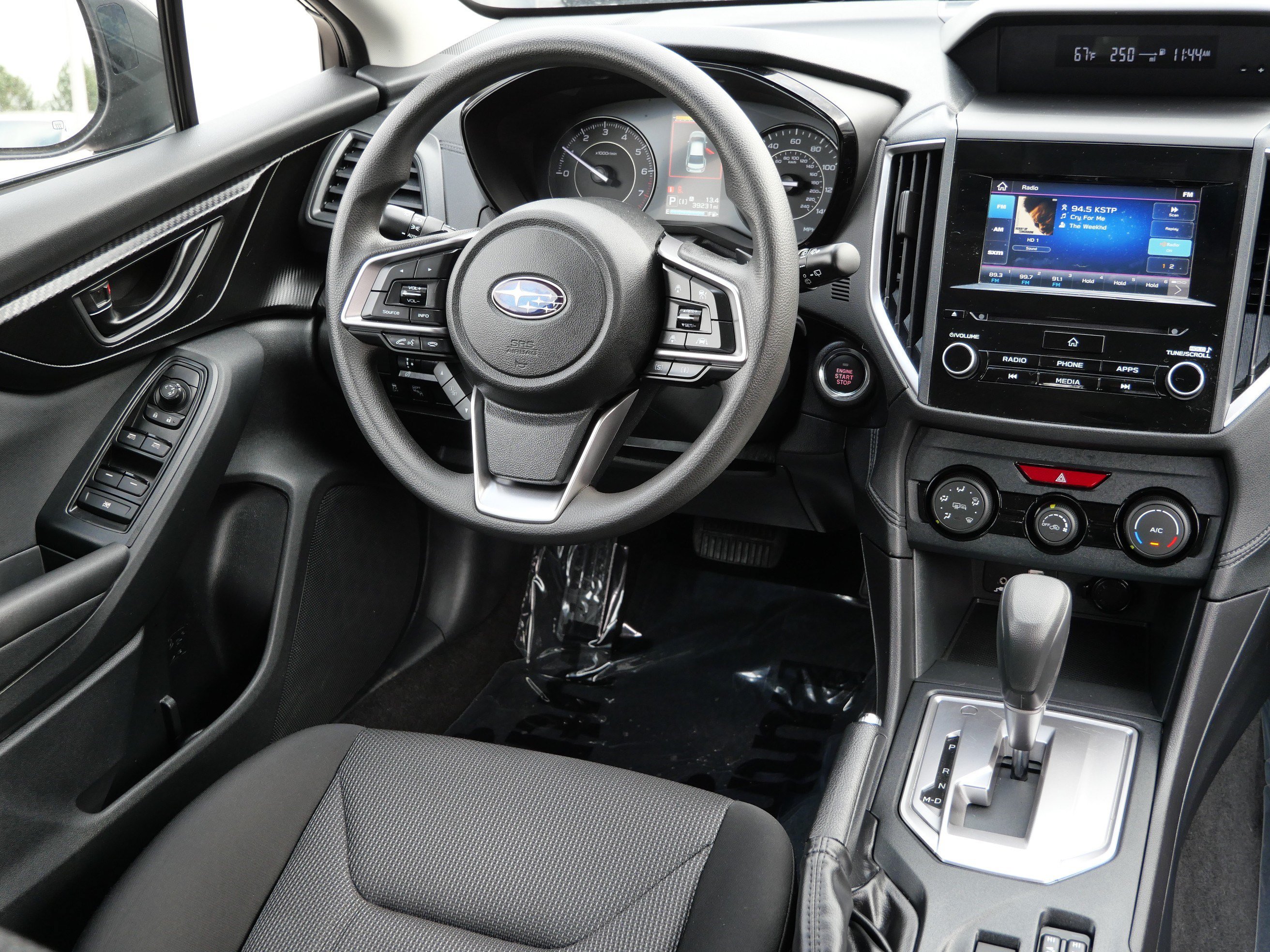 Certified 2023 Subaru Impreza 2.0i Premium AWD/4WD image 9