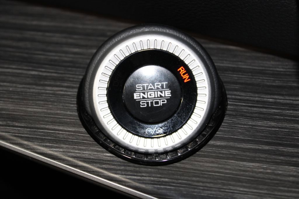 Used 2024 Jeep Wagoneer Series III image 28